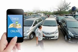 Pengemudi Taksi Online Jadi Korban Modus ‘Bantuan Barang’, Sopir Kabur Tinggalkan Mobil di Bekasi