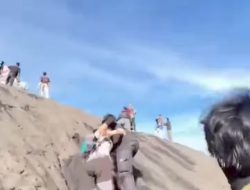 Detik-Detik Erupsi Di Gunung Dukono Halmahera Utara
