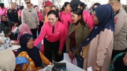 Ketua Umum Bhayangkari Juliati Sigit Prabowo Tinjau Bakti Sosial dan Layanan Kesehatan Gratis di Pulau Borang Sumsel