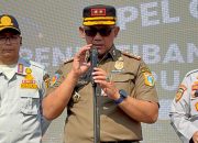 Kasatpol PP DKI Jakarta, Satriadi, Saat Memberikan Keterangan Terkait  Operasi Penertiban Jukir Liar di Plaza Selatan Monas