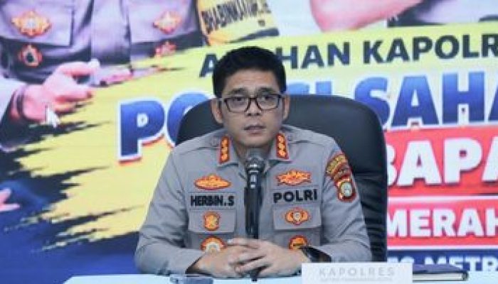 108 Polisi Jadi 'Bapak Asuh' Pelajar di Tangerang, Cegah Aksi Anarkis