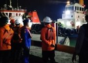 Kapal Kargo Khatulistiwa 8 Tenggelam Usai Tabrak Tongkang di Tuban, Satu Perwira Hilang